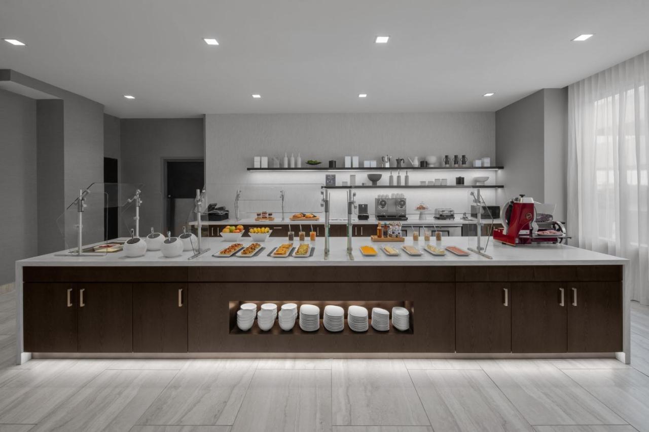 Ac Hotel By Marriott Miami Dadeland Glenvar Heights エクステリア 写真