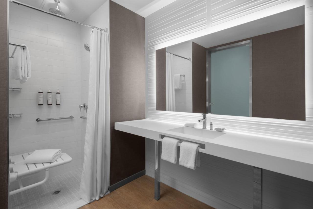 Ac Hotel By Marriott Miami Dadeland Glenvar Heights エクステリア 写真
