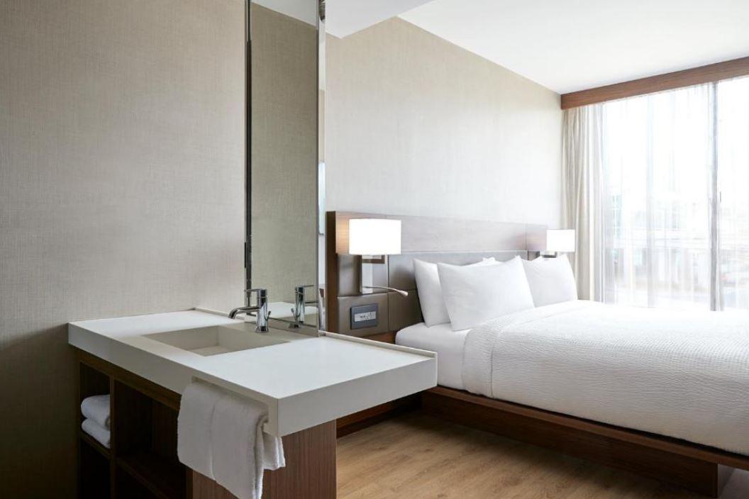 Ac Hotel By Marriott Miami Dadeland Glenvar Heights エクステリア 写真